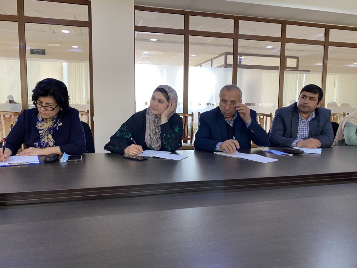 photo5127682736990038237