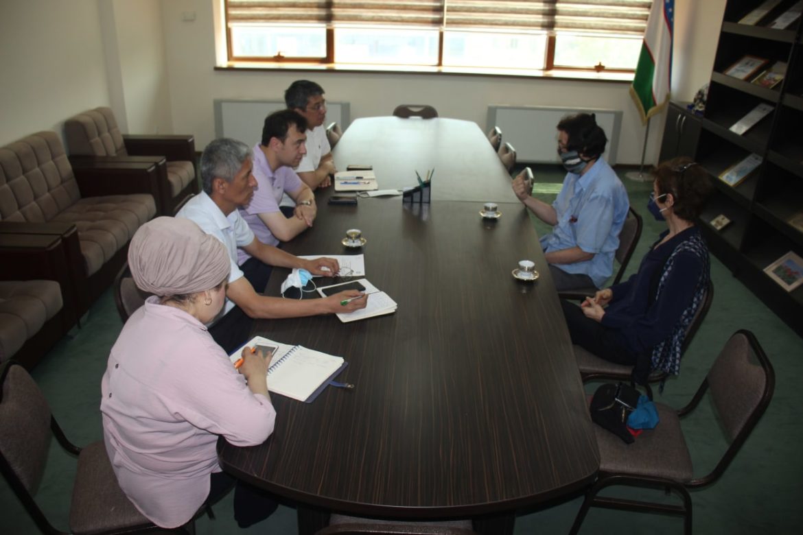 photo5318801209634697492